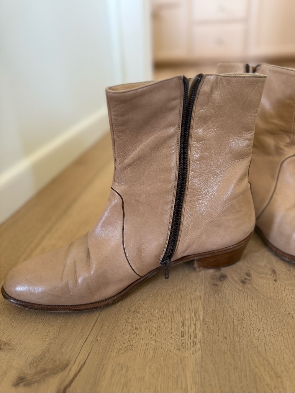 Celebrity owned men’s ankle boots